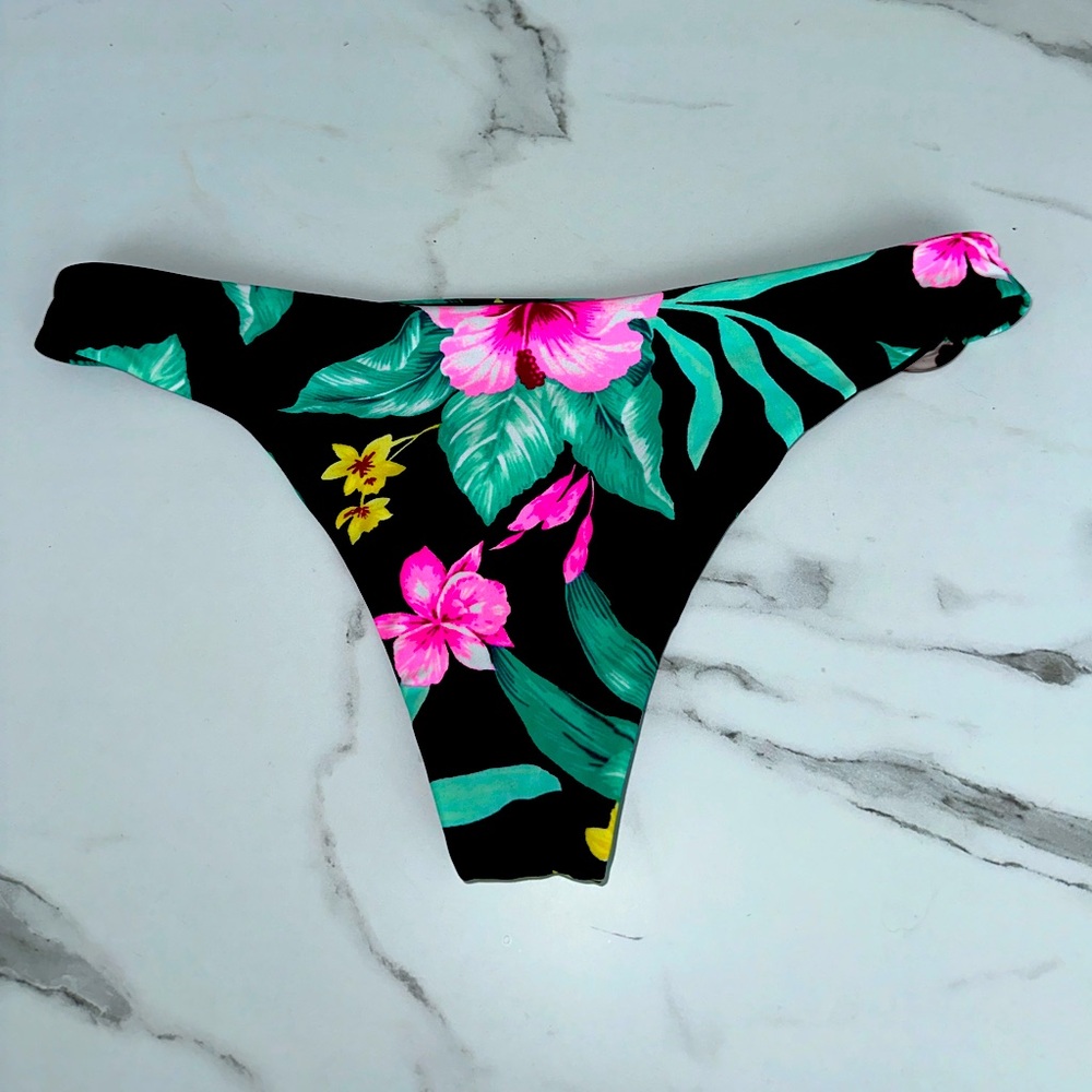 Tropical Bikini Bottom!
